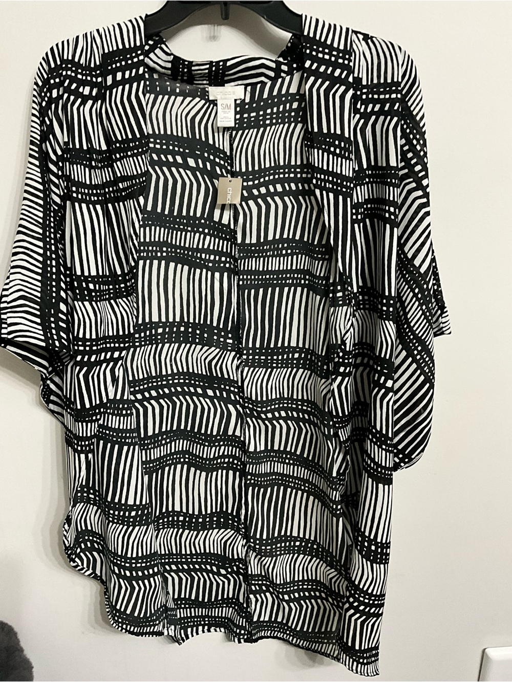 Chico's Black & White Printed Tunic Top